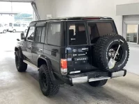 Toyota LAND CRUISER PRADO лот № 9615 оценка 3  с аукциона в Японии 4