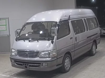 Toyota HIACE  с аукциона в Японии