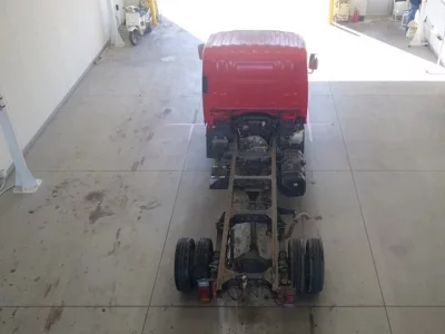 Isuzu ELF  с аукциона в Японии