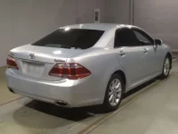 Toyota CROWN лот № 82 оценка 3.5  с аукциона в Японии 1