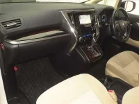 Toyota VELLFIRE лот № 8112 оценка 4  с аукциона в Японии 3