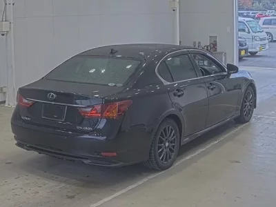 Lexus GS  с аукциона в Японии