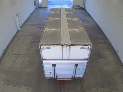 Isuzu FORWARD  с аукциона в Японии