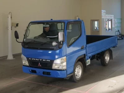 Mitsubishi CANTER  с аукциона в Японии