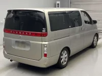 Nissan ELGRAND лот № 18165 оценка 3.5  с аукциона в Японии 1