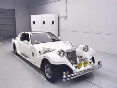Mitsuoka LE-SEYDE