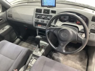 Toyota RAV4  с аукциона в Японии