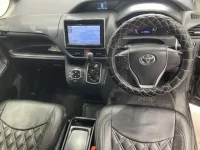 Toyota VOXY лот № 20145 оценка RA  с аукциона в Японии 3