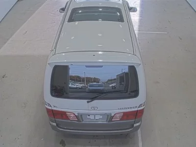 Toyota HIACE  с аукциона в Японии