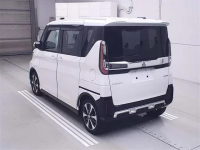 Mitsubishi EK X SPACE