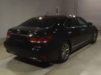 Lexus LS лот № 10019 оценка 4  с аукциона в Японии 1