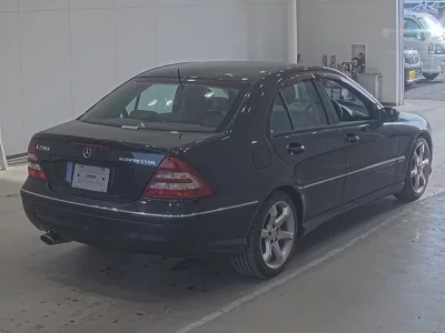 Mercedes-Benz C CLASS  с аукциона в Японии