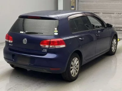 Volkswagen GOLF  с аукциона в Японии