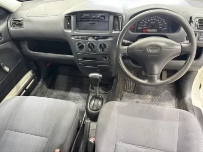 Toyota PROBOX  с аукциона в Японии