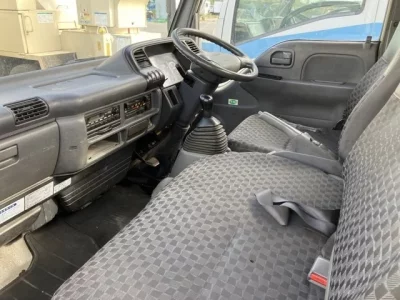 Isuzu ELF  с аукциона в Японии