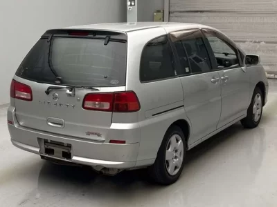 Nissan LIBERTY