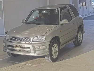 Toyota RAV4  с аукциона в Японии
