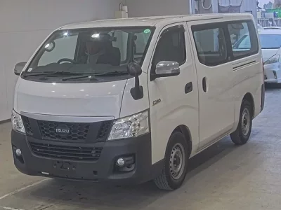 Isuzu COMO