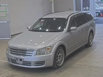 Nissan STAGEA