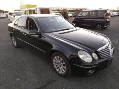 Mercedes-Benz E CLASS  с аукциона в Японии