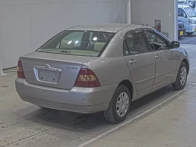Toyota COROLLA  с аукциона в Японии