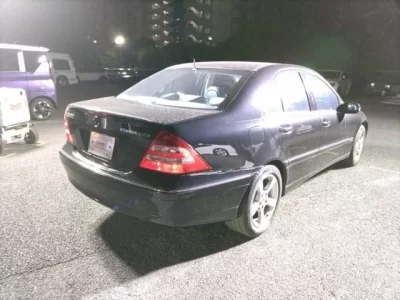 Mercedes-Benz C CLASS  с аукциона в Японии