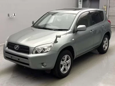 Toyota RAV4  с аукциона в Японии