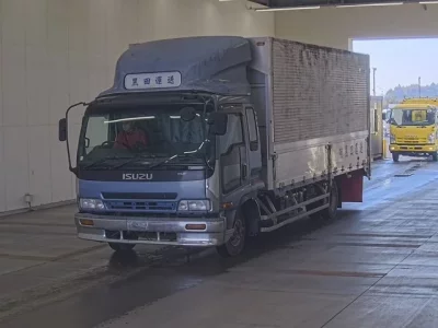 Isuzu FORWARD  с аукциона в Японии