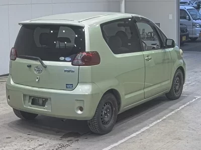 Toyota PORTE  с аукциона в Японии