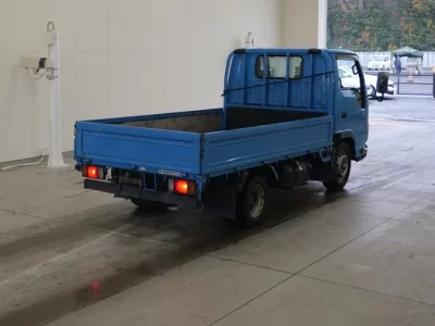 Mazda TITAN  с аукциона в Японии