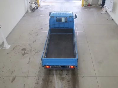 Mazda TITAN  с аукциона в Японии