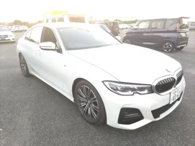 BMW 3-Series  с аукциона в Японии