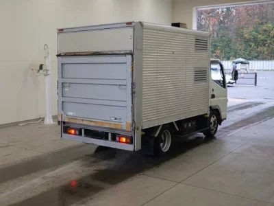 Mitsubishi CANTER  с аукциона в Японии