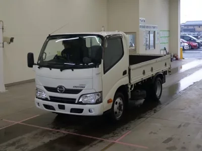 Hino DUTRO  с аукциона в Японии