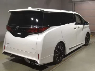 Toyota ALPHARD  с аукциона в Японии