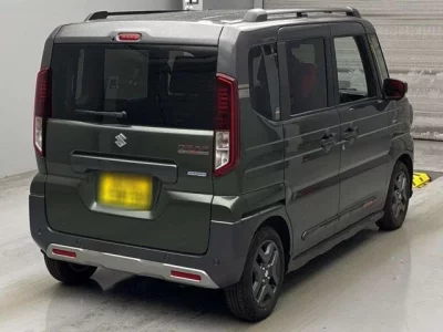 Suzuki SPACIA GEAR  с аукциона в Японии