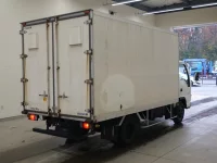 Isuzu ELF лот № 1214 оценка R  с аукциона в Японии 1