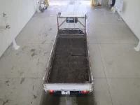 Nissan ATLAS лот № 1221 оценка 3  с аукциона в Японии 2