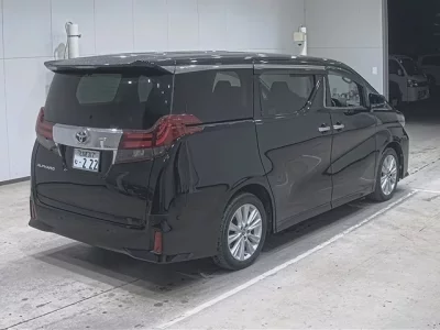 Toyota ALPHARD  с аукциона в Японии