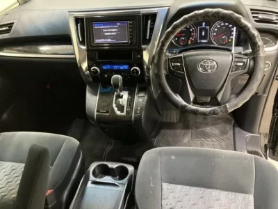 Toyota ALPHARD  с аукциона в Японии