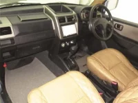 Mitsubishi PAJERO MINI лот № 70068 оценка 3.5  с аукциона в Японии 3