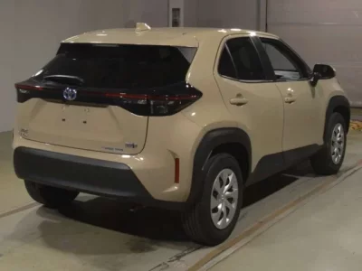 Toyota YARIS CROSS  с аукциона в Японии