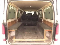 Toyota HIACE VAN лот № 70071 оценка 3  с аукциона в Японии 6