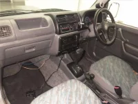 Suzuki JIMNY лот № 70072 оценка 2  с аукциона в Японии 3