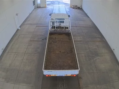 Isuzu FORWARD  с аукциона в Японии