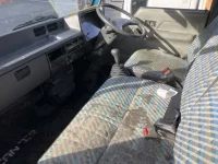 Mitsubishi CANTER лот № 1229 оценка 3  с аукциона в Японии 4