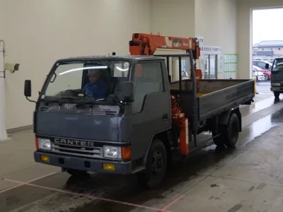 Mitsubishi CANTER  с аукциона в Японии