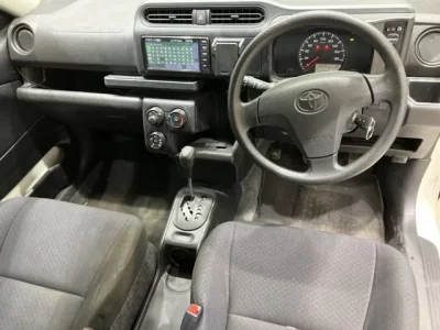 Toyota PROBOX  с аукциона в Японии