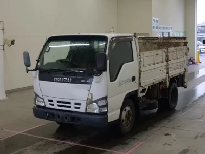 Isuzu ELF  с аукциона в Японии