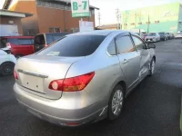 Nissan SYLPHY лот № 70089 оценка ***  с аукциона в Японии 6
